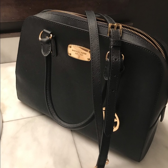 MICHAEL KORZ CLASSIC BLACK HANDBAG - Picture 6 of 13